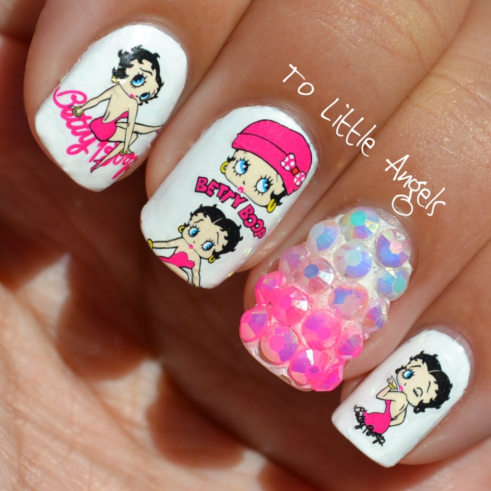 Betty Boop - Nail Art Decal Sticker RED47